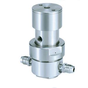 AP15PA, Pneumatic Actuation Pressure Regulator, Low Flow (Tied-diaphragm)